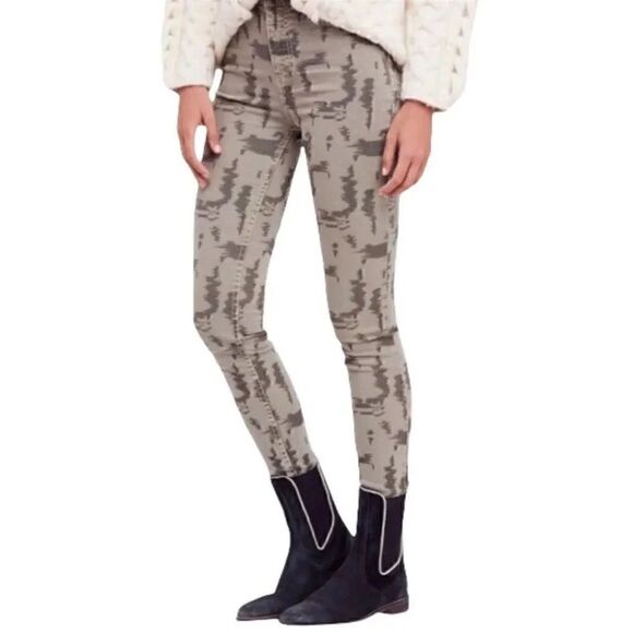 Free People Denim - Free People Women Size 29 Long and Lean edgy Camo Skinny Denim Jeans